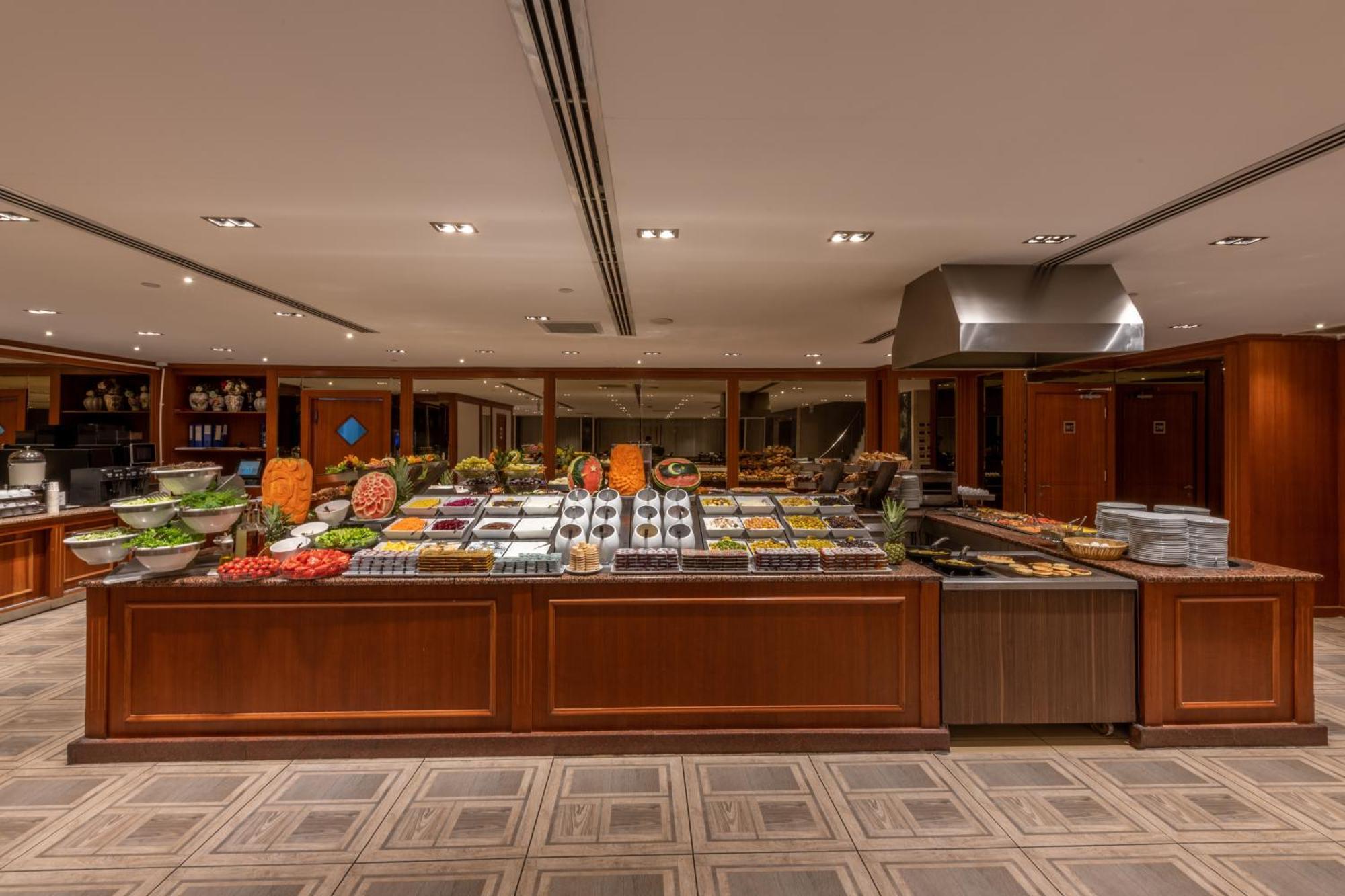 Istanbul Taksim Crystal Hotel & Spa — Photos 2